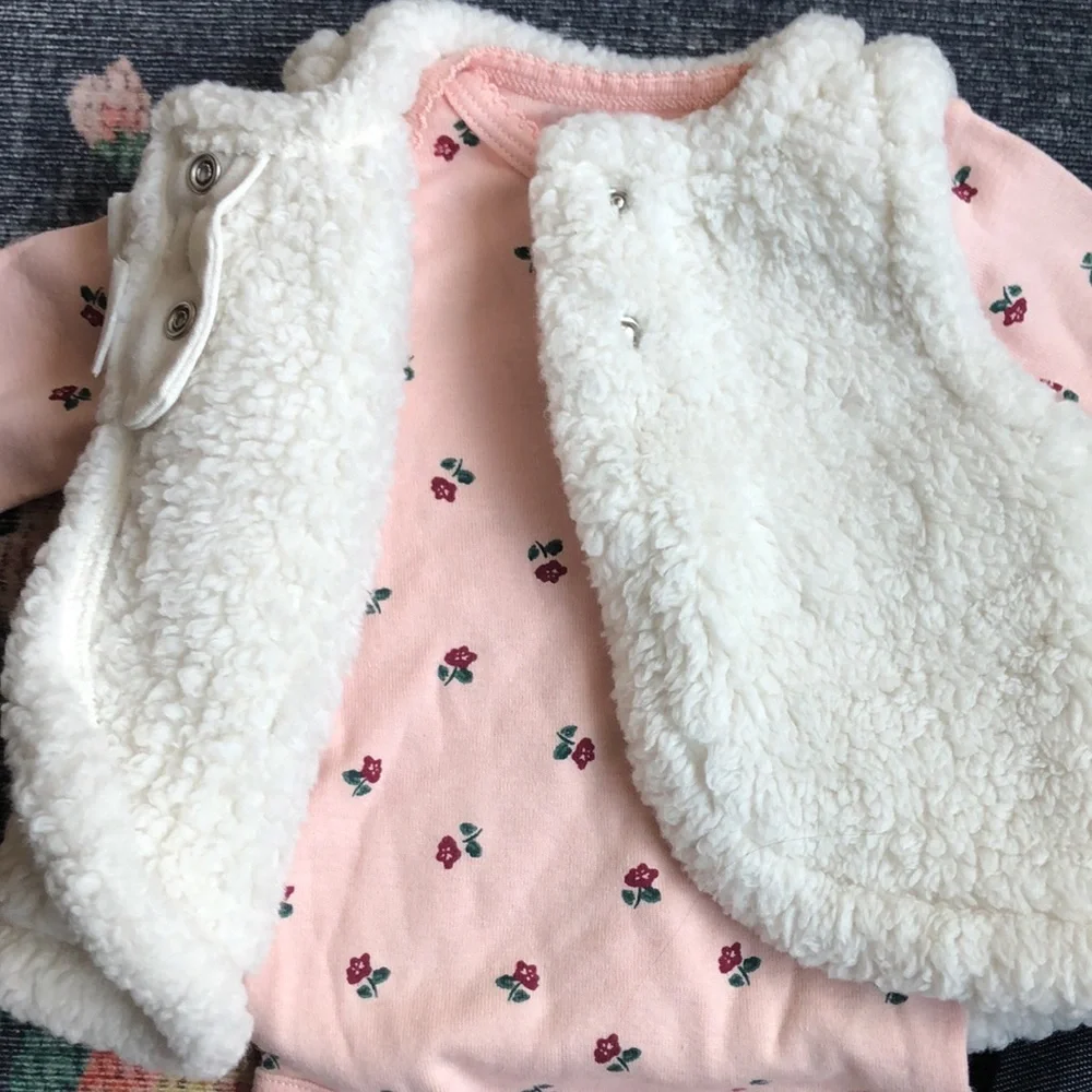 Carters Baby Girl Faux Fur Vest 3-Piece Set, Size 0-3 Months